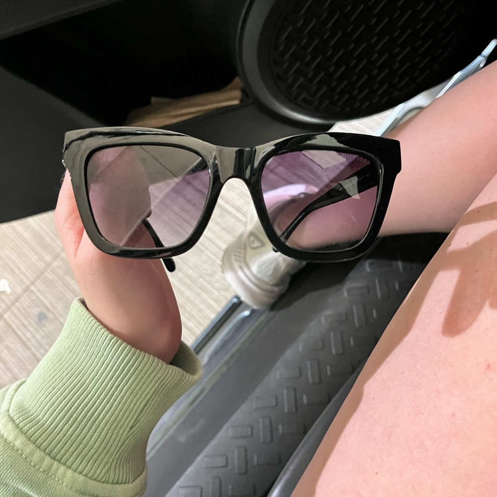 Tommy Hilfiger sunglasses